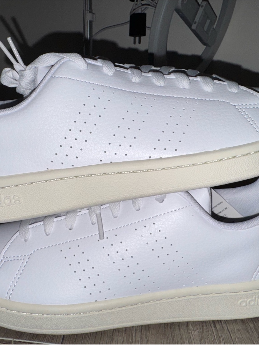 Adidas Advantage Leopard Print Women’s 9.5 White Sneakers NWT GW4850
